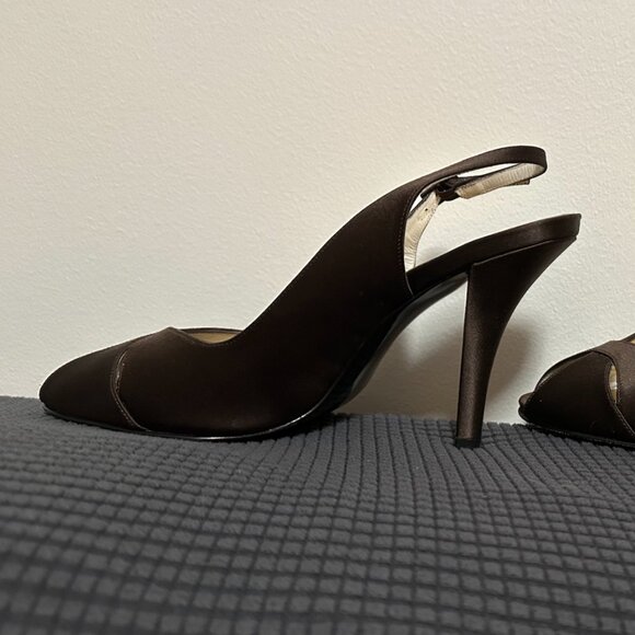 Stuart Weitzman Chocolate Brown Satin Peep-Toe Slingback Heels Size 9 - Picture 8 of 14